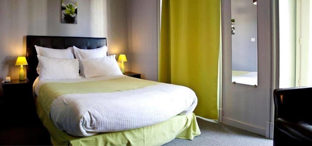 Logis Hotel Restaurant De La Poste Понжибо Екстериор снимка