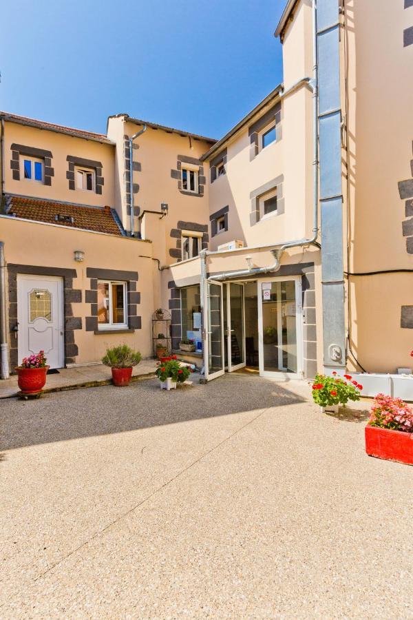 Logis Hotel Restaurant De La Poste Понжибо Екстериор снимка